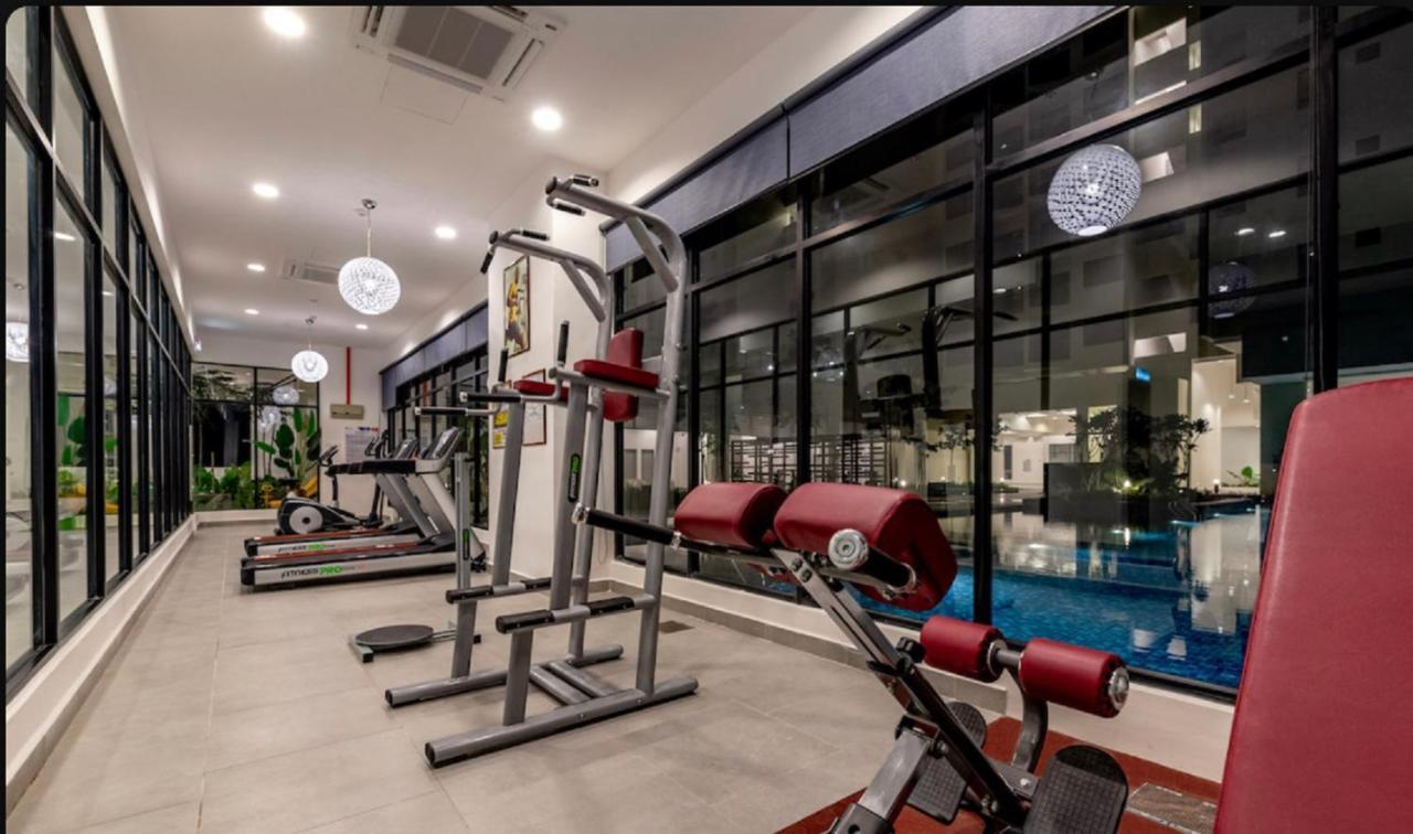 Apartment Comfy 6 Guest 2 Vim3 Isp School, Desa Parkcity, One Utama, Bandar Menjalara, Kepong, Sri Damansara, Mutiara Damansara, Damansara Perdana, Kota Damansara,